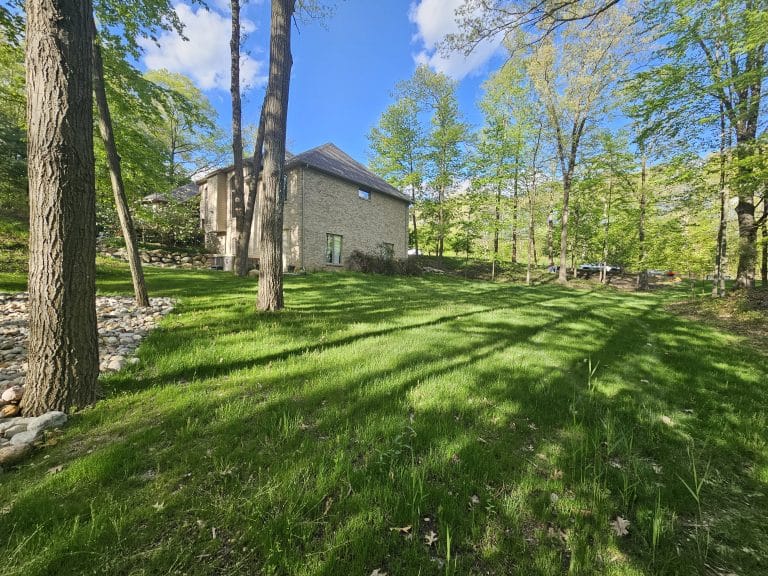 e999c39d4cdb6ace405b8e192bbe71bfebb2125a